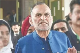 سینیٹر اعظم سواتی متنازع ٹوئٹس کے دو مقدمات سے بری