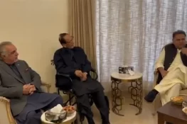 فواد چوہدری اور عمران اسماعیل کی لاہور میں چوہدری شجاعت سے ملاقات