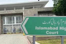 بانی پی ٹی آئی سے ملاقات نہ کروانے پر اسلام آباد ہائیکورٹ میں توہین عدالت کی درخواست