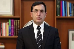 ہماری حکومت آئی تو یہ آئینی ترامیم ختم کر دیں گے، بیرسٹر گوہر