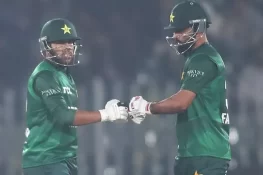 سہ ملکی ٹی ٹوئنٹی سیریز: پاکستان نے زمبابوے کو 69 رنز سے شکست دے دی