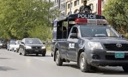 جہلم پولیس کا امن و امان کے قیام کے لیے فلیگ مارچ