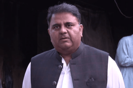 ن لیگ اور پیپلز پارٹی نے خود اپنے ڈیتھ وارنٹ سائن کیے:فواد چودھری