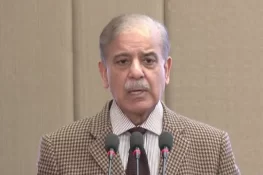 دہشت گردی کا مکمل خاتمہ ہی شہدائے اے پی ایس کے خون کا اصل حق ہے: وزیراعظم شہباز شریف