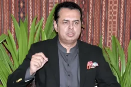 فوج اور اس کے سربراہ پر تنقید بلیک میلنگ، پی ٹی آئی دوبارہ اقتدار کے خواہاں: طلال چوہدری