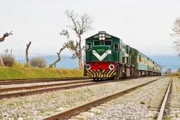 پاکستان ریلویز کی زمین پر اربوں روپے کا فراڈ، نیب تحقیقات میں مصروف