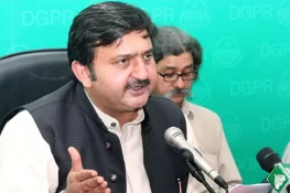 ملک احمد خان: کچھ لوگ سیاسی مکالمے کو جرم سمجھتے ہیں