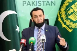 حکومت نے پی ٹی آئی قیادت کو عمران خان سے ملاقات کی اجازت کا اشارہ دے دیا