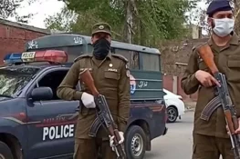 شکارپور میں پولیس کا بڑا آپریشن، مقابلے میں 8 ڈاکو ہلاک، 2 ڈی ایس پیز زخمی