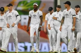 ایشز سیریز کے دوران مبینہ غیر ذمہ دارانہ رویہ، انگلش کھلاڑیوں کی شراب نوشی کی خبروں پر تحقیقات کا اعلان
