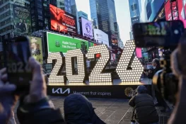 نئے سال کا کاؤنٹ ڈاؤن شروع، دنیا 2026 کے استقبال کے لیے تیار