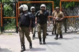 گجرات: پولیس کو مطلوب ملزم محمد سجاد ساتھیوں کی فائرنگ سے ہلاک