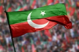 پشاور میں پی ٹی آئی کارکنوں کی گاڑی کا حادثہ: ایک جاں بحق، تین زخمی