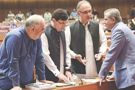 سیاسی اصلاحات پر مذاکرات کی گنجائش، 2024 کے انتخابات حکومتی ایجنڈے سے خارج