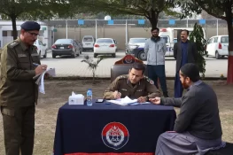 ڈی پی او گجرات کی عوامی کچہری، شہریوں کے مسائل پر فوری کارروائی کا اعلان