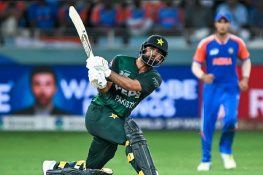 فخر زمان کو آئی سی سی کوڈ آف کنڈکٹ کی خلاف ورزی پر سزا سنادی گئی