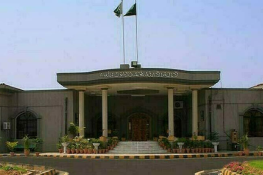 بیوروکریسی اور ایگزیکٹو عدلیہ سے مذاق کر رہے ہیں: جسٹس محسن اختر کیانی