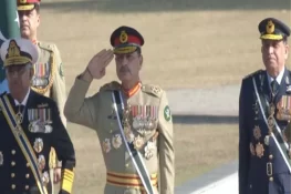 چیف آف ڈیفنس فورسز کے اعزاز میں جی ایچ کیو میں پروقار گارڈ آف آنر کی تقریب