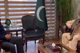 وزیراعظم شہباز شریف کی نواز شریف سے ملاقات، سیاسی و معاشی صورتحال پر گفتگو