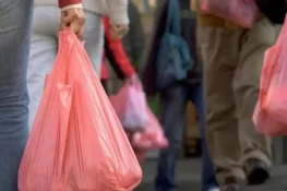 جہلم میں پابندی کے باوجود پولی تھین بیگز کا استعمال جاری