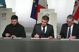 برطانیہ اور فرانس نے یوکرین میں جنگ بندی کے بعد فوجی تعیناتی پر معاہدہ کر لیا