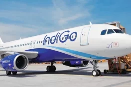 بھارت کی بڑی ایئرلائن پر ریکارڈ جرمانہ، ہزاروں پروازیں متاثر