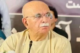 آئین ایک وعدہ ہے، اسے توڑا گیا تو رشتے خراب ہوں گے: محمود خان اچکزئی