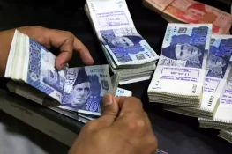 پاکستان نے معاشی تاریخ کا نیا باب رقم کر دیا، قرضہ مقررہ مدت سے قبل واپس