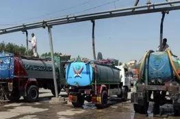 کراچی میں ٹینکرز اور ہائیڈرنٹس کے ذریعے پانی کی فراہمی ختم کرنے کا فیصلہ