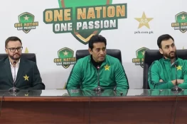 بابر اعظم کی واپسی اور ورلڈکپ کی تیاری: سلمان آغا کا اعتماد بھرا مؤقف