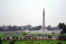 لاہور کو دو اضلاع میں تقسیم کرنے کی اصولی منظوری، انتظامی ری اسٹرکچرنگ کا فیصلہ