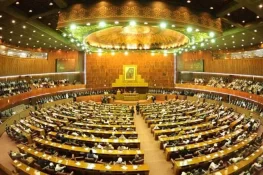 گوشوارے جمع کرانے پر 32 ارکانِ اسمبلی کی رکنیت بحال