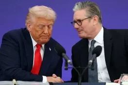 برطانوی وزیراعظم نے صدر ٹرمپ سے افغانستان بیانات پر معافی کا مطالبہ کر دیا