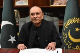 پاکستان نے صاف توانائی کو قومی ترجیح بنا لیا، 2030 تک 30 فیصد الیکٹرک گاڑیوں کا ہدف: صدر زرداری