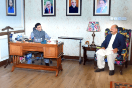 گجرات کے سیاسی رہنماؤں کی لاہور میں میاں حمزہ شہباز سے اہم ملاقات