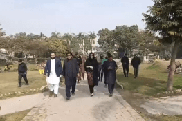 لالہ موسیٰ ٹی ایچ کیو ہسپتال میں خصوصی معاون وزیراعلیٰ  کا تفصیلی دورہ