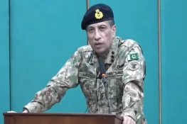 ڈی جی آئی ایس پی آر کا یونیورسٹی آف گوادر کا دورہ