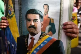 وینزویلا کے صدر نکولس مادورو کو نیویارک کی عدالت میں پیش کردیا گیا