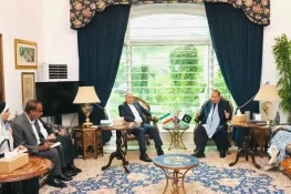 نواز شریف اور مریم نواز سے ایرانی سفیر کی ملاقات