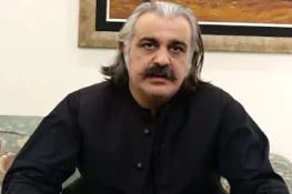 عمران خان کی رہائی کی کوششیں، محسن نقوی نے فیلڈ مارشل سے بات کی: علی امین گنڈاپور