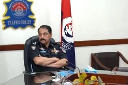 سابق ڈی آئی جی ٹریفک کراچی پیر محمد شاہ کا عہدے سے ہٹائے جانے کی کہانی