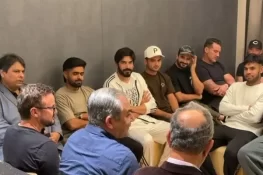 چیئرمین پی سی بی کی کولمبو میں قومی کرکٹرز سے ملاقات، شاہینوں کا حوصلہ بڑھایا