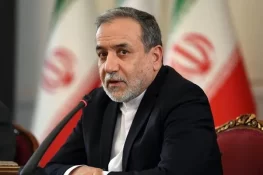 ایرانی وزیر خارجہ کا پیغام: جوہری معاملے میں سفارتی حل کی ترجیح، لیکن دفاع کے لیے تیار