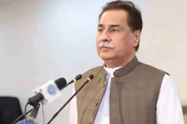 طبی مشورے پر ہی عمران خان کی اسپتال منتقلی ممکن ہے، ایاز صادق