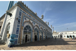 مساجد کے باہر گداگری اور اشیاء فروخت پر پابندی، سکیورٹی میں سختی