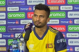 سری لنکا کے کپتان کی شکست کے بعد حکومت سے منفی ماحول کم کرنے کی اپیل