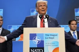 نیٹو پر تنقید اور آبنائے ہرمز پر مدد کی اپیل: ٹرمپ کے سخت بیانات