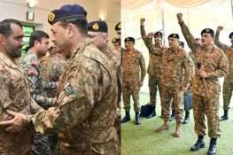 فیلڈ مارشل عاصم منیر کا کرم کا دورہ، عید فوجی جوانوں اور افسران کے ساتھ منائی