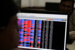 ایران جنگ کے بھارتی معیشت پر گہرے اثرات: سرمایہ کاری میں کمی اور روپے پر دباؤ