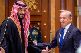 شہباز شریف کا محمد بن سلمان سے رابطہ، خطے کی صورتحال اور امن کوششوں پر تبادلہ خیال